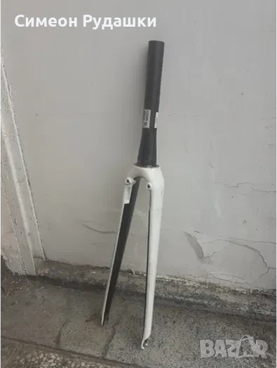 Карбонова вилка шосейна, снимка 1