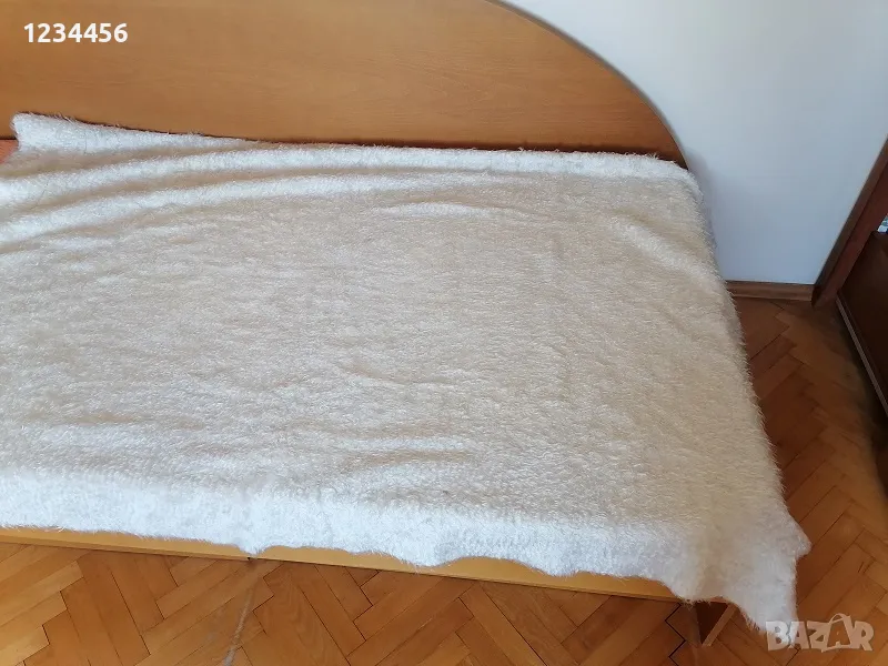 Бял китеник 200/130 см. - 35 лв., снимка 1