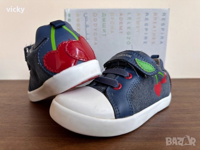 Детски маратонки Geox KILWI, размер 25, снимка 8 - Детски маратонки - 47169523