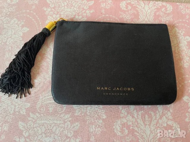 Marc Jacobs дамски несесер 