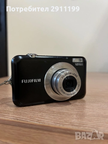 Фотоапарат Fujifilm 12 Mp с подаръци