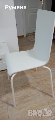 Продавам 4  стилни трапезни стола, снимка 3 - Столове - 33020076