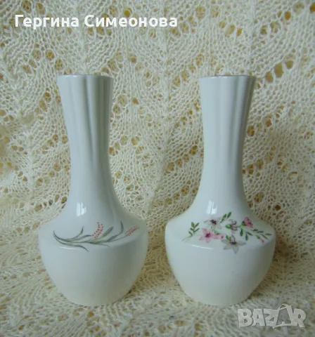 Две вазички български костен порцелан, снимка 1