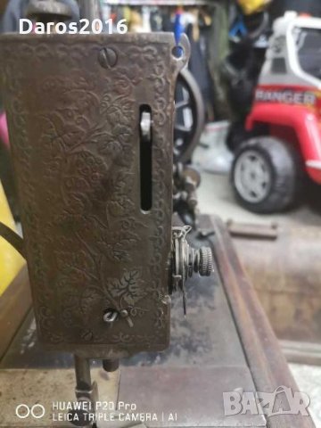 Стара шевна машина Singer , снимка 13 - Антикварни и старинни предмети - 27779443