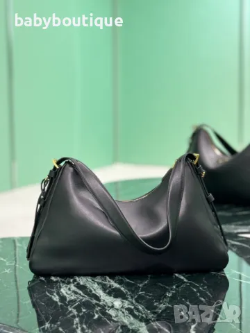 Prada Aimee Hobo, снимка 4 - Чанти - 49845481