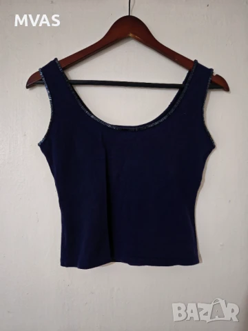 Нов дамски къс тъмно син топ с блестящи мъниста S M размер, снимка 2 - Корсети, бюстиета, топове - 51068342