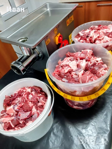 професионална месомелачка 12, снимка 8 - Друго търговско оборудване - 53267129