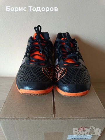 Маратонки мъжки обувки за спорт на закрито Kempa Attack Contender 45 номер, снимка 5 - Маратонки - 53591181