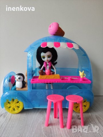 Комплект камион за сладолед и кукла пингвин и любимец. Енчантималс Enchantimals  35лв., снимка 5 - Кукли - 37446504