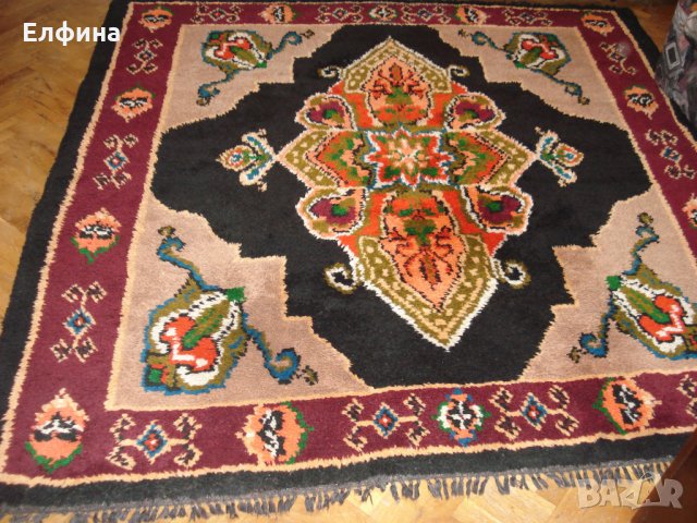 Изключително красив Губер (китеник, одеало, килим )- пъстър и колоритен,вълнен, с ярки, шарени, цвет, снимка 1 - Килими - 27450221