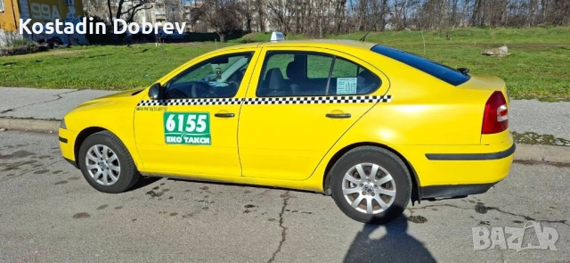Работи като такси.В много добро състояние.