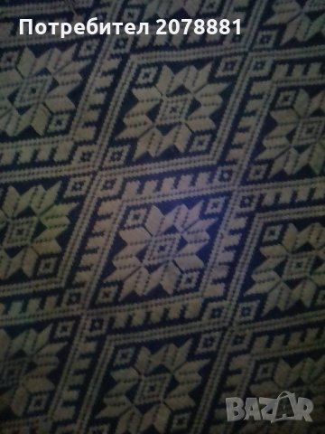 Ръчно тъкано килимче от миналия век , снимка 1 - Килими - 27305417