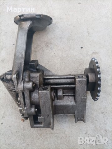 Маслена помпа за Рено Меган Сценик - бензин, 1600 кубика - 90 конски сили, снимка 1