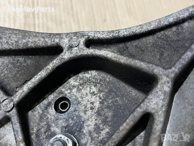 Десен тампон на двигателя за BMW E39 530D, снимка 5 - Части - 49230334