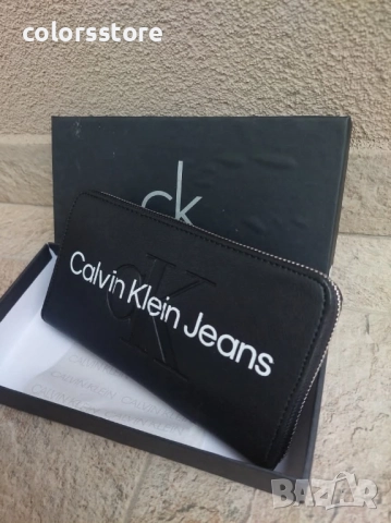 Дамско портмоне Calvin Klein/VL100S, снимка 4 - Портфейли, портмонета - 42827711