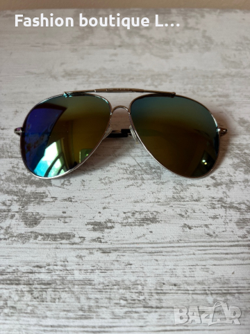 Зелени слънчеви очила със сребърни рамки 😎, снимка 6 - Слънчеви и диоптрични очила - 44900158