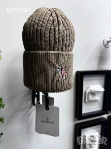 Зимна шапка Moncler - нова, снимка 3 - Шапки - 52376364