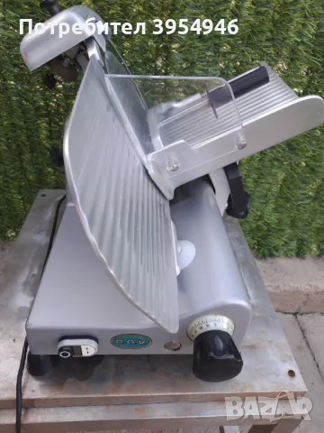 Професионална Колбасорезачка Ф.30, снимка 3 - Обзавеждане на кухня - 48509327