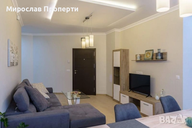 Продаваме 3-Стаен Апартамент В Левски , снимка 2 - Апартаменти - 53040403