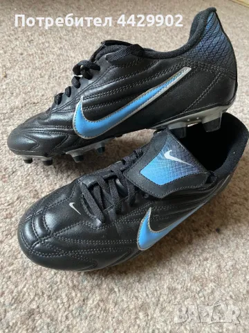 Бутонки, снимка 2 - Детски маратонки - 49779356