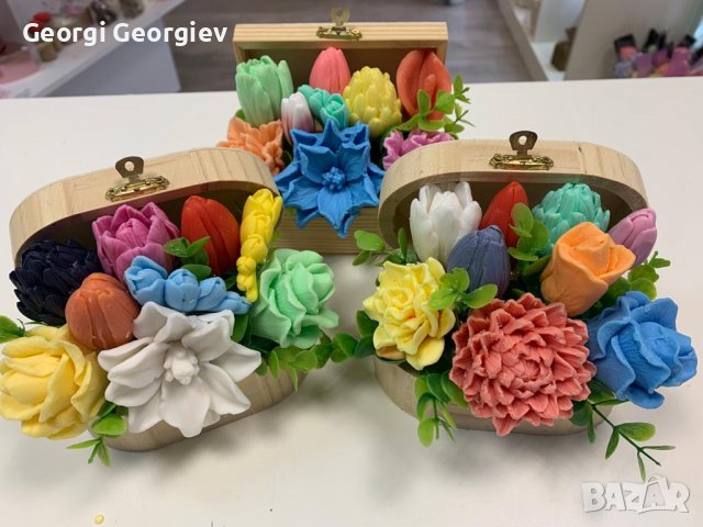 Подаръци от ароматен глицеринов сапун , снимка 11 - Изкуствени цветя - 39888710