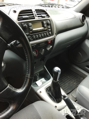 Тойота Rav4, снимка 8 - Автомобили и джипове - 51158209
