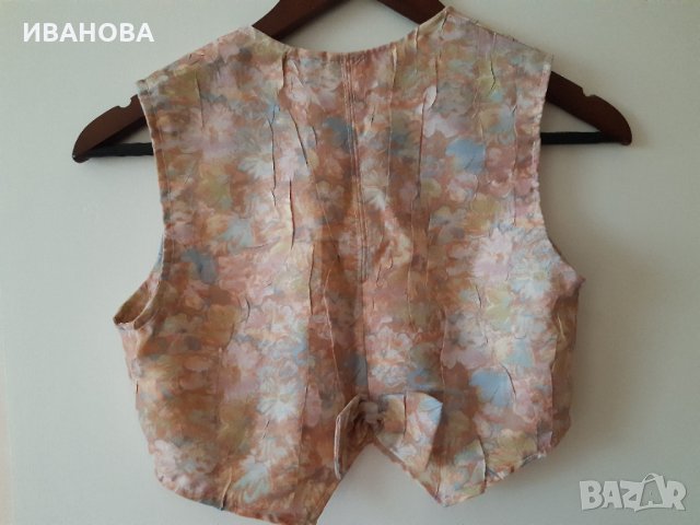 Комплект елече с поличка, снимка 2 - Детски комплекти - 33278208