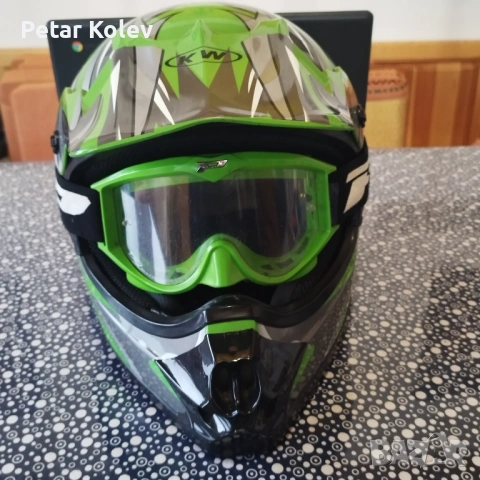 Продавам каска , снимка 6 - Аксесоари и консумативи - 53401287