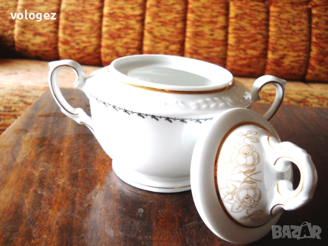 колекционерски порцеланови чайници и захарници, снимка 15 - Антикварни и старинни предмети - 39999513