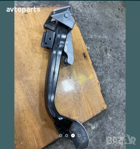 Vw phaeton 2003година педал спирачка, снимка 3 - Части - 40413897