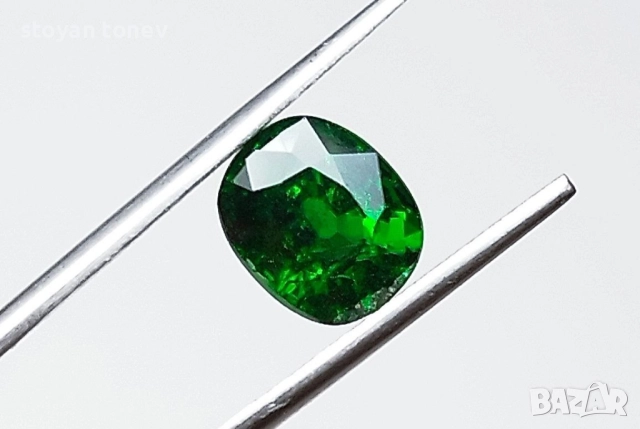 Сияещ Цаворит гранат в най-добрия зелен цвят 1.38кт! Нов!, снимка 5 - Други - 52786897