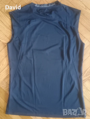 Оригинален мъжки потник Nike Pro Combat, снимка 2 - Тениски - 51119907