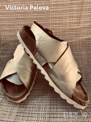 Скъпи златисти  сандали BY A.Италия