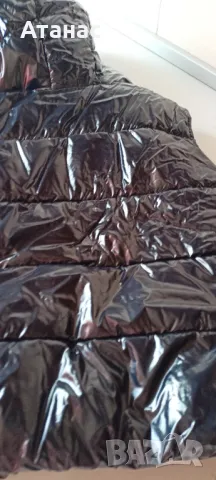 Детски елек resolved , снимка 2 - Детски якета и елеци - 47459259