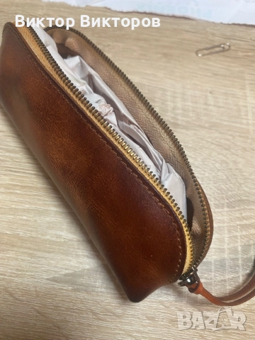 Кожени изделия, снимка 16 - Портфейли, портмонета - 51568891