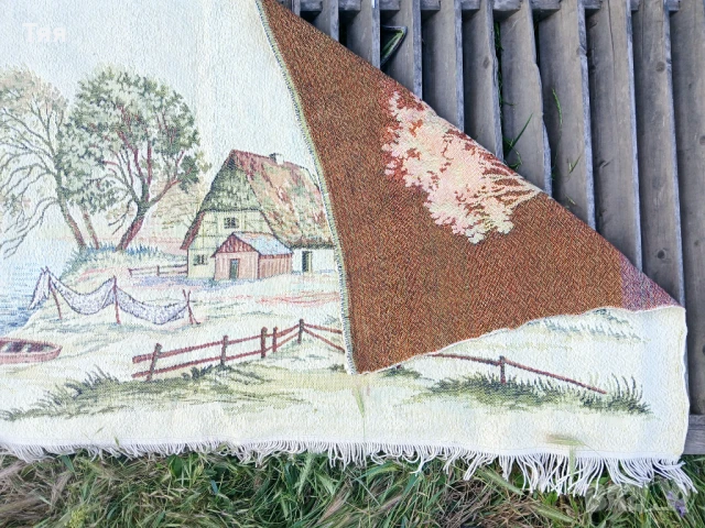 Голям ковьор за стена , снимка 7 - Антикварни и старинни предмети - 50587398