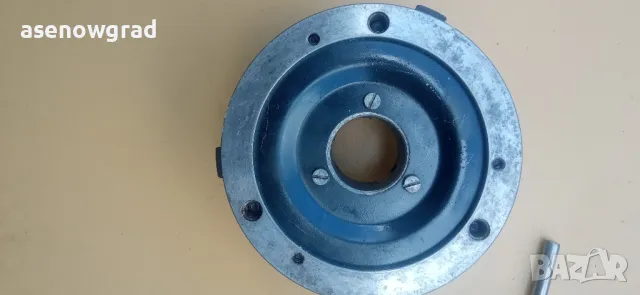 Универсал 160мм тричелюстен, снимка 3 - Резервни части за машини - 50387790