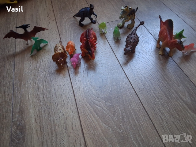 пластмасови фигурки динозаври, снимка 3 - Фигурки - 52425402