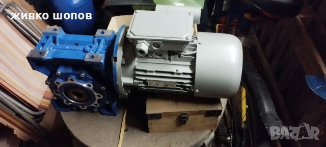 Ел.двигатели, снимка 17 - Електродвигатели - 24581449