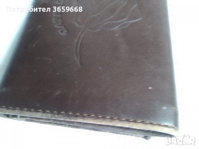 Мъжки кожен портфейл  Каймановите острови, снимка 5 - Портфейли, портмонета - 39873218