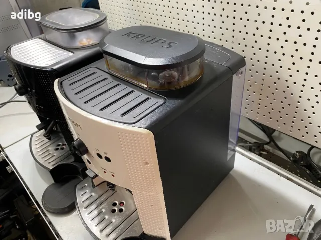 Евтини Части - Krups EA81 Бял Черен, снимка 4 - Кафемашини - 49801866