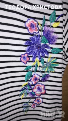 Лот дамски тениски размер М, отлично състояние, снимка 2 - Тениски - 32430507