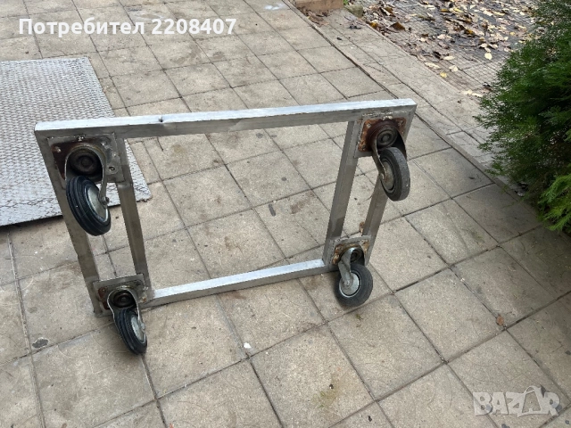 Количка неръждавейка, снимка 2 - Обзавеждане на кухня - 52406366