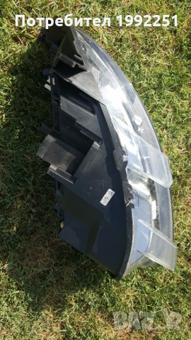 Десен фар за CITROEN Jumpy 3 2016-2019г. СЧУПЕНИ КРАЧЕТА. , снимка 2 - Части - 33544112