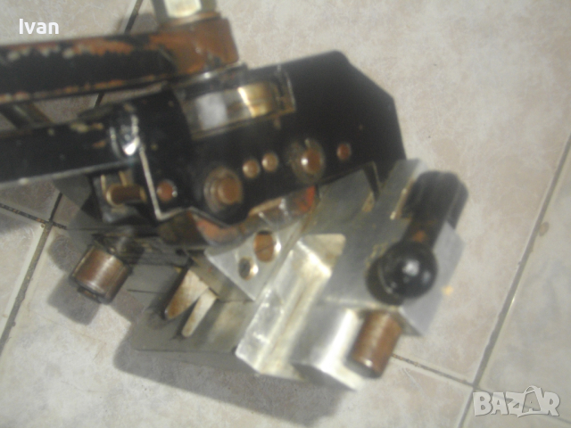 Масивен Алуминиев Ръчен Опаковъчен Чембер За Метална Лента-Чешки-Старо Качество-Отличен-Индустриален, снимка 17 - Други инструменти - 44872442