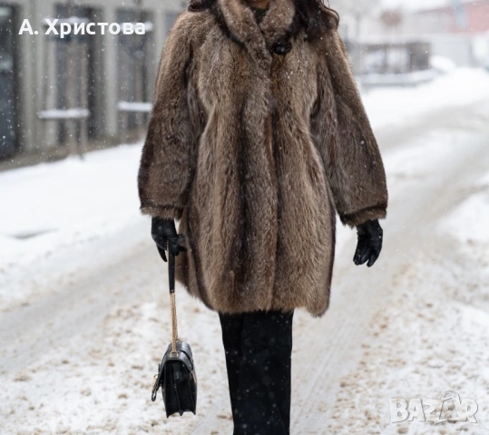 Бежово космато палто ЕСТЕСТВЕН косъм