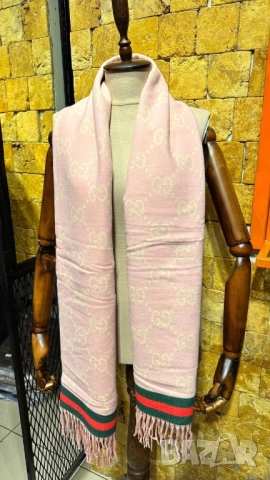 двулицев кащмирен шал gucci Burberry Louis Vuitton , снимка 9 - Шалове - 52149913