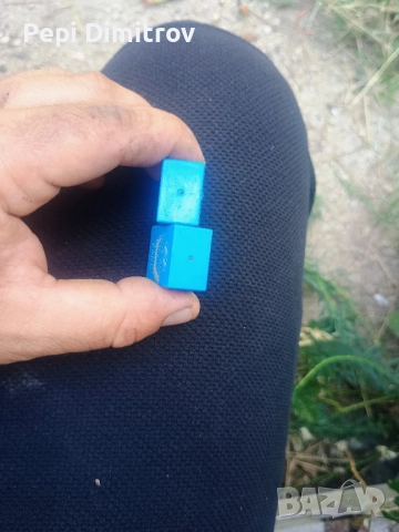 Многофункционално синьо реле Omron 95224-2D000 12V 20A (4-пиново), снимка 2 - Части - 51620811