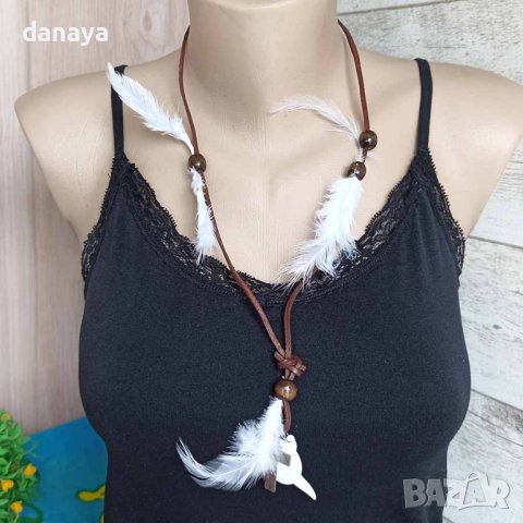 3304 Кожено колие с пера и висулки, снимка 3 - Колиета, медальони, синджири - 38907866