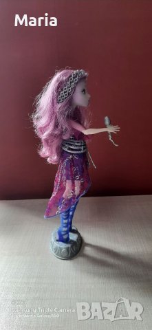 Монстър хай Ари музикална , снимка 3 - Кукли - 37689135